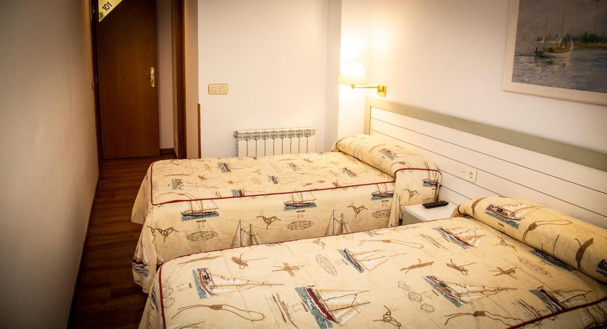 Isabel - Suarez Inclan 38 Hotell Cudillero Rom bilde